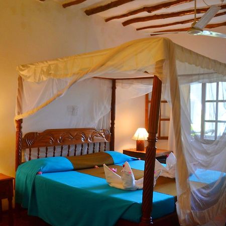 Aquarius Club Hotel Watamu Luaran gambar
